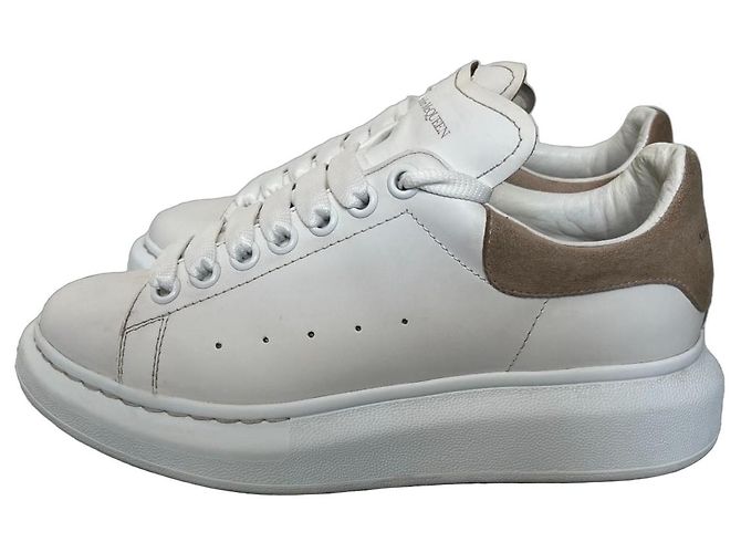 Baskets Alexander McQueen Oversized en cuir blanc