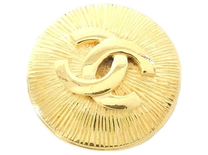 Chanel Goldbrosche Golden