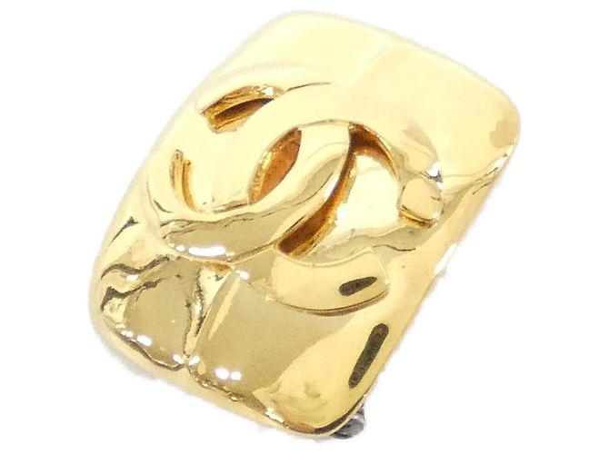 Spilla Chanel dorata D'oro