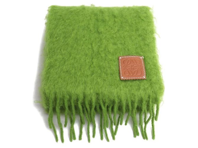 LOEWE Anagram Mohair Fransen Schal Grün