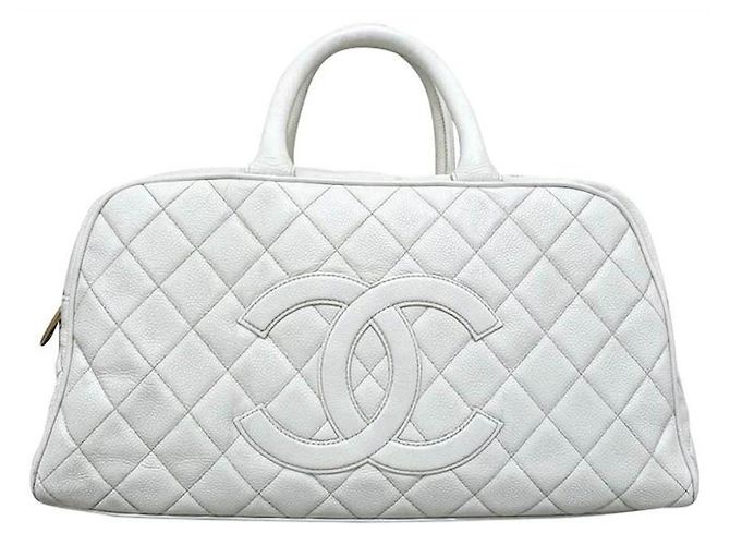 Classique Chanel Matelassé Matelassé Intemporel Blanc