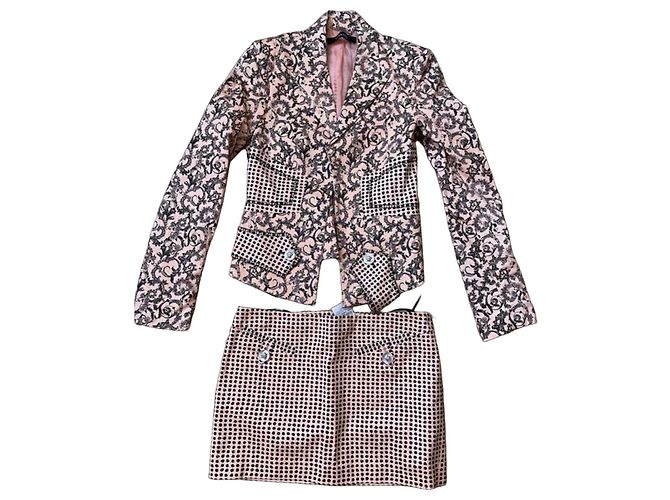 Completo Blazer e Gonna Barocco Rosa Nero Versace