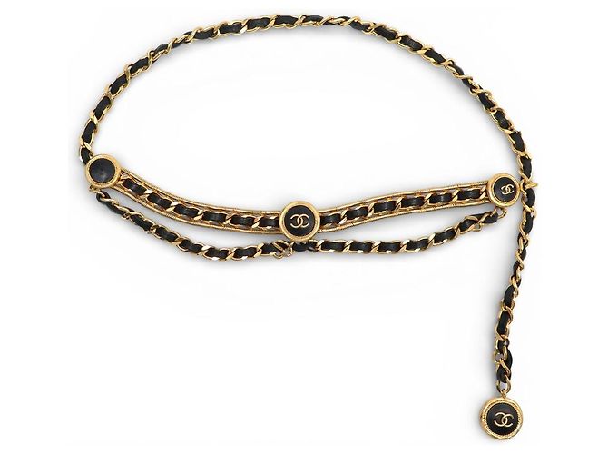 Medaillon CINTA CHANEL NOVA COM CORRENTE ENTRELAÇADA E MEDALHÃO TREVO LOGO CC T80 Dourado