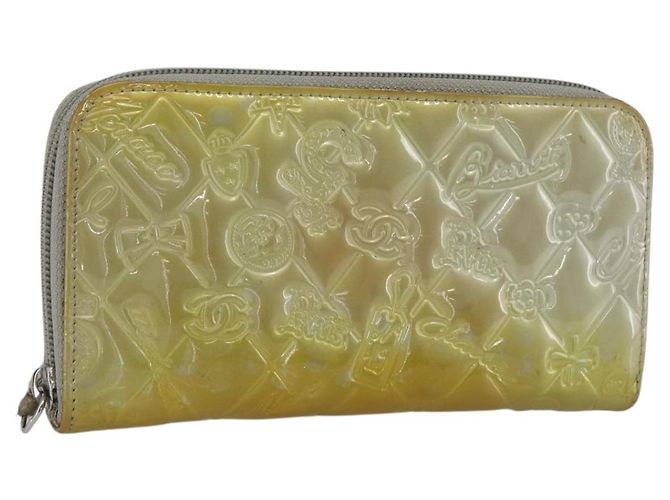 CHANEL Icon line Long Wallet Patent leather Silver CC Auth bs33317 Silvery