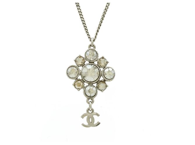 Timeless Pendente in metallo Coco Mark di Chanel 10V Argento