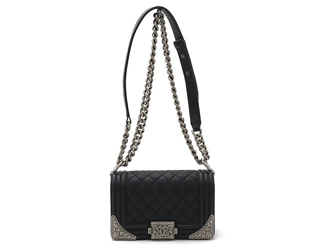 Bolsa de ombro de couro Chanel Boy com corrente Preto