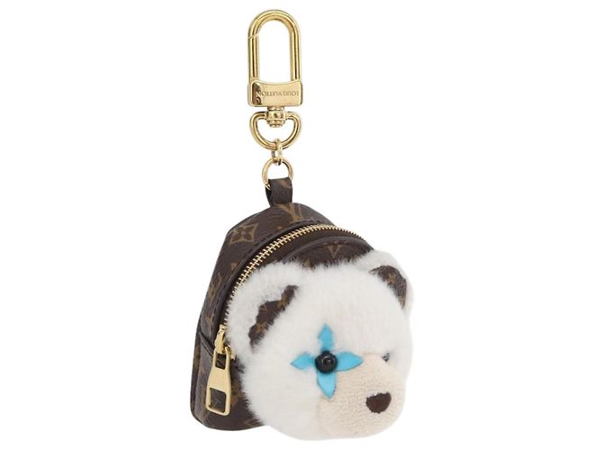 LOUIS VUITTON Monogram Adorable Bear Charm M02128 LV Auth 168254SAM Monograma