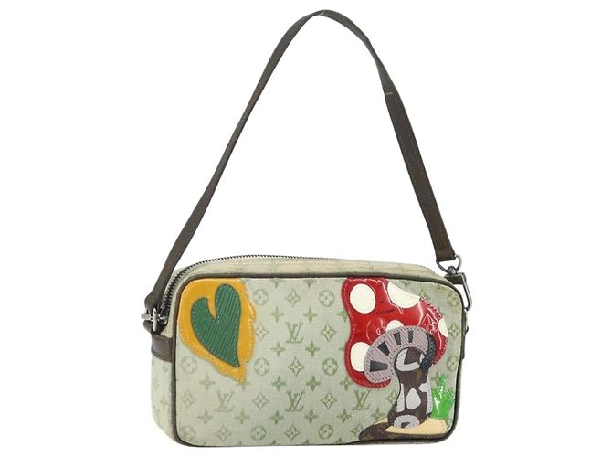 LOUIS VUITTON Mini Tale de Fe Pochette Accessory Pouch Khaki M92274 Auth ep13094