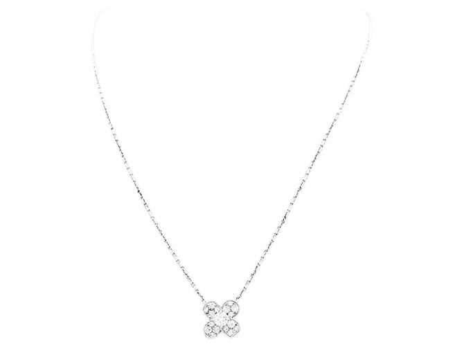 Van Cleef & Arpels Necklace, "Trefle", white gold and diamonds. 