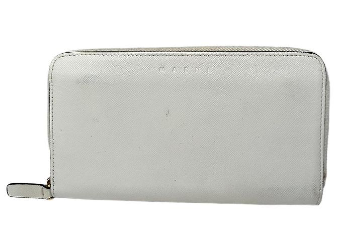 Vintage Marni Zippy Leather wallet White