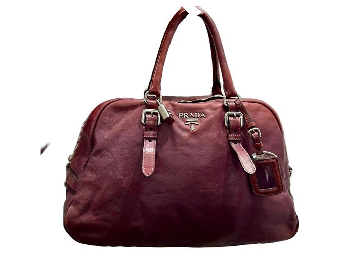Bolso Prada de cuero burdeos