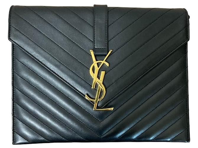 Bolsa de Ombro Cassandra V-Stitch com Corrente Yves Saint Laurent Preto 