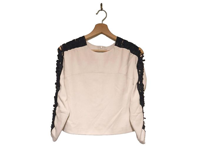 Top branco Sandro com detalhes pretos