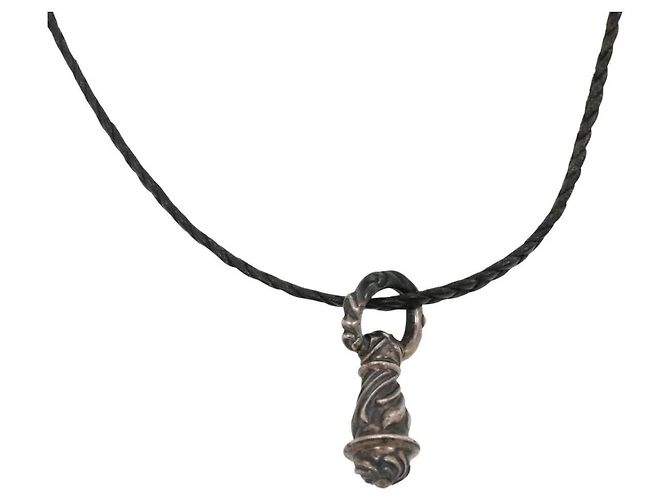 Collana Campana Tiny Razor Blade di Chrome Hearts
