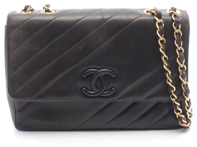 Borsa a Spalla in Pelle di Agnello Nera Chanel Nero