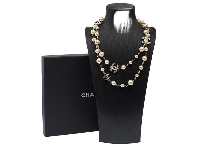 Gioielli CHANEL CC in Perla Bianca - 103172 Bianco