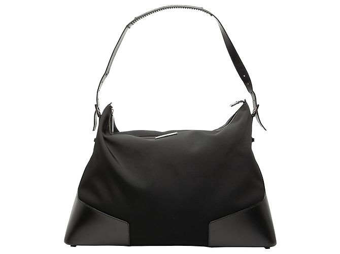 Borsa a spalla in nylon nero Gucci