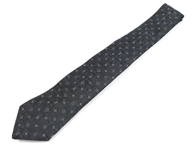Cravate en soie Monogram Louis Vuitton Gris