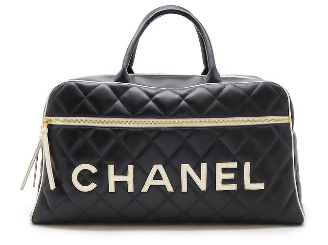 Bolsa Boston em couro matelassê Chanel Preto