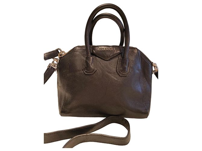 Givenchy schwarze Lederhandtasche