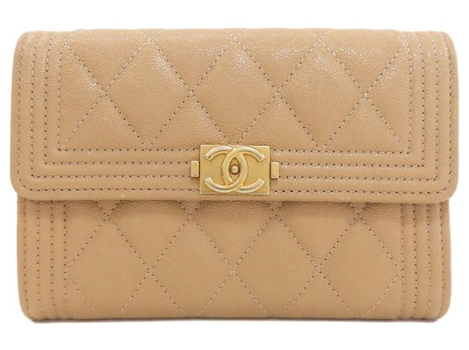 Cartera Bifold Chanel Boy Beige