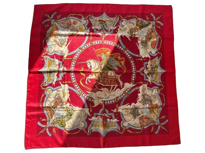 Hermès Foulard di Seta Cavalieri d'Oro Marrone Bianco Rosso Verde Gold hardware 