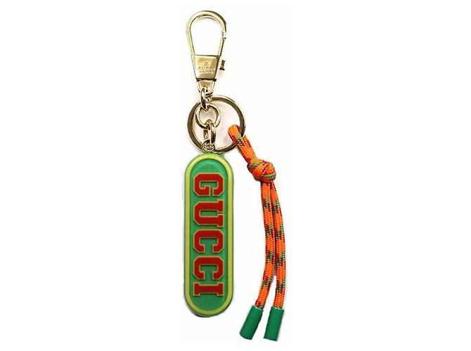Portachiavi Gucci con supporto e charm D'oro Verde Arancione