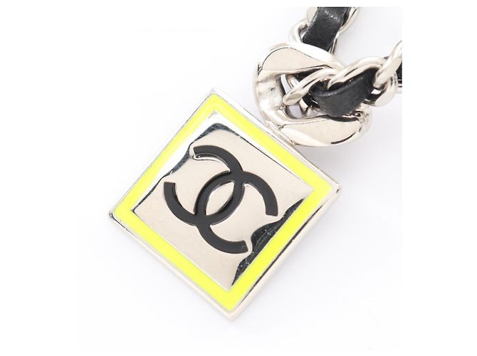 Colar Coco Mark da Chanel Preto Prata Amarelo
