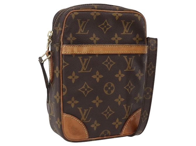 LOUIS VUITTON Bolsa de Hombro Monogram Danube M45266 LV Auth BA10637 Monograma