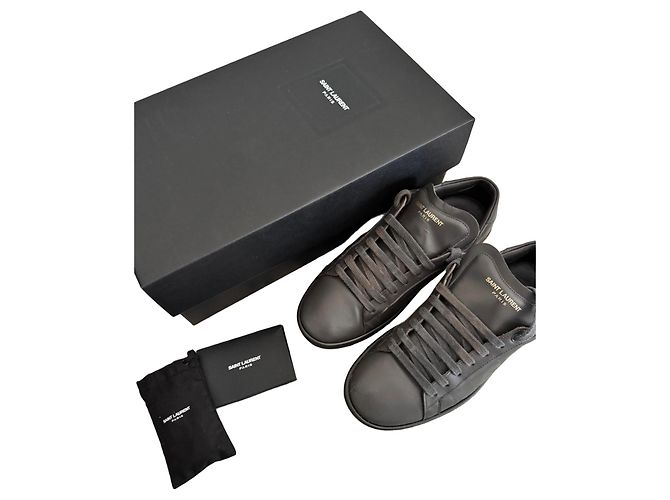 Saint Laurent Sneakers aus grauem Leder