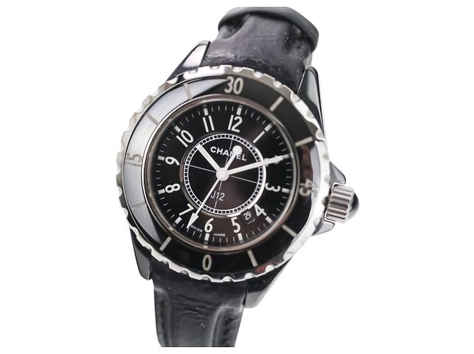 Chanel J12 Keramik Uhr H0680