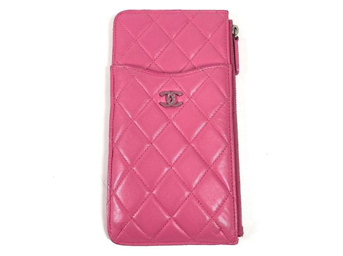 Cartera larga de cuero rosa Chanel