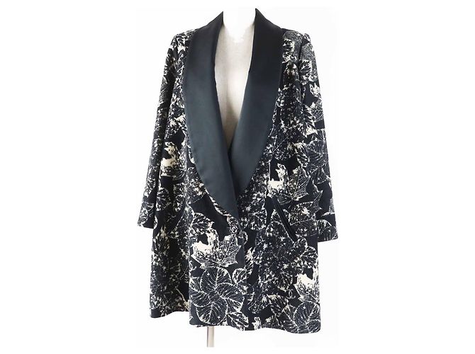 Timeless Cappotto in cotone e seta Chanel P60011 Nero Beige