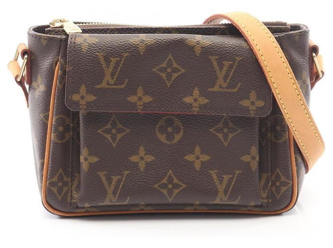 Bolsa de Ombro Louis Vuitton Viva Cite PM Marrom Monograma