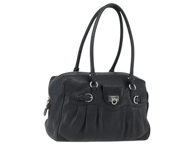 Borsa a mano in pelle nera e argento Gancini di Salvatore Ferragamo Auth am10666 Nero