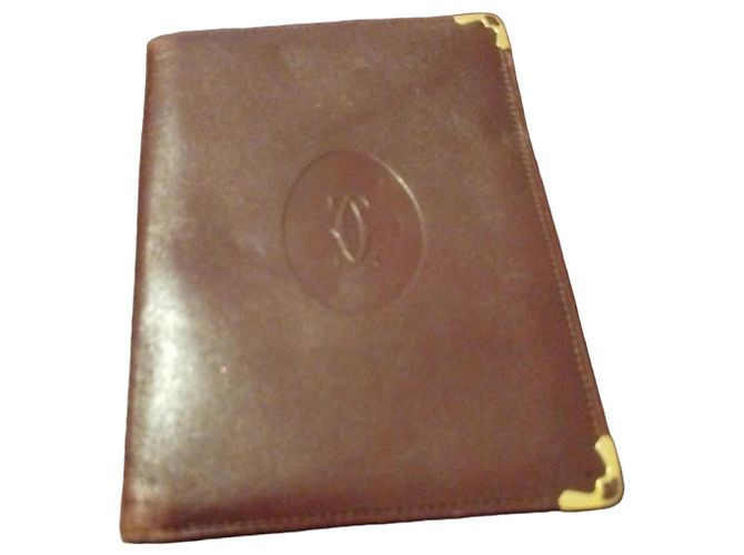 Cartera Cartier de cuero burdeos Castaño