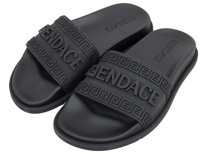 Fendi Sandales FENDACE en caoutchouc