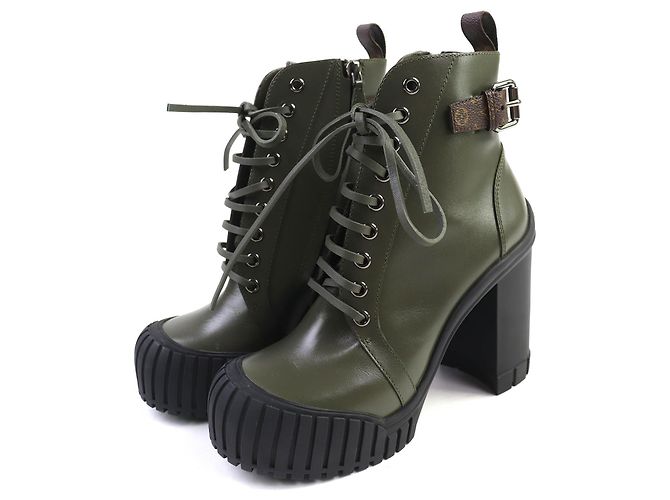 Botas de couro Ruby Line da Louis Vuitton Verde Caqui