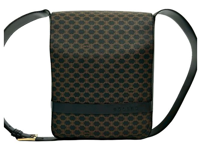 Céline Borsa a Spalla in Pelle Macadam Blason di CELINE Marrone Nero