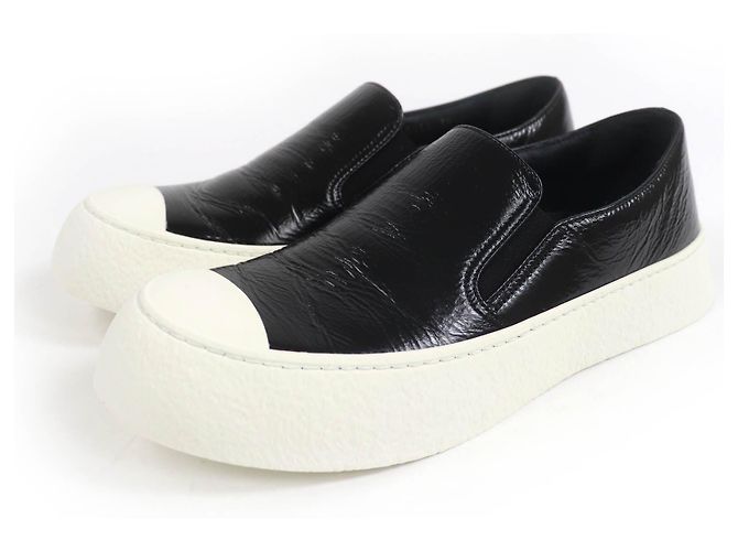 Classique Chanel COCO Marque Cuir Slip-Ons Noir