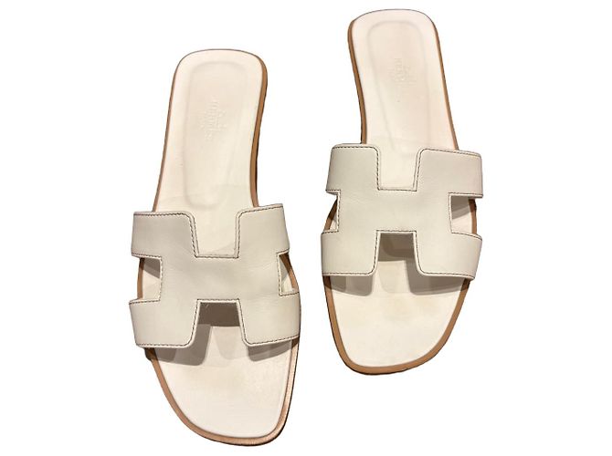 Sandali Hermès Oran in pelle bianca Bianco