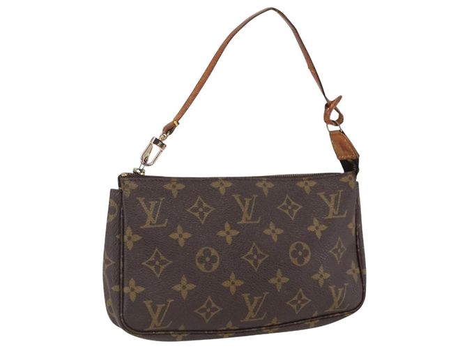 LOUIS VUITTON Pochette Accessori Monogram M51980 LV Auth 171173 Monogramma