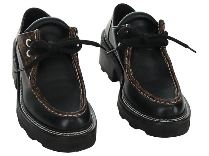 LOUIS VUITTON Monogram Loafers LV Auth 158598M