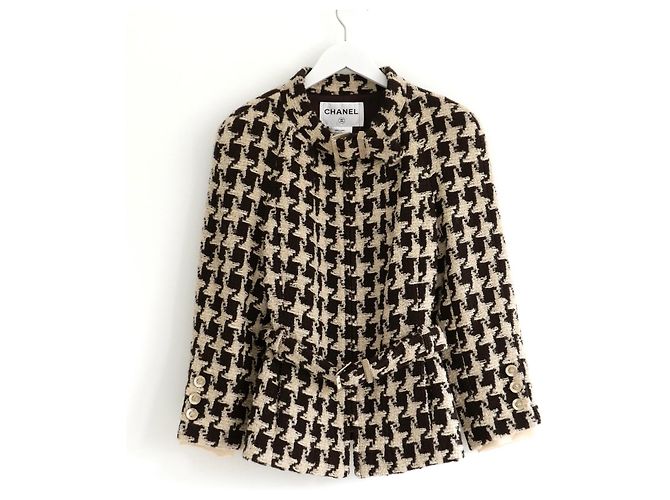 Giacca a pied de poule 'Parigi-Mosca' Pre-Fall 2009 di Chanel Marrone