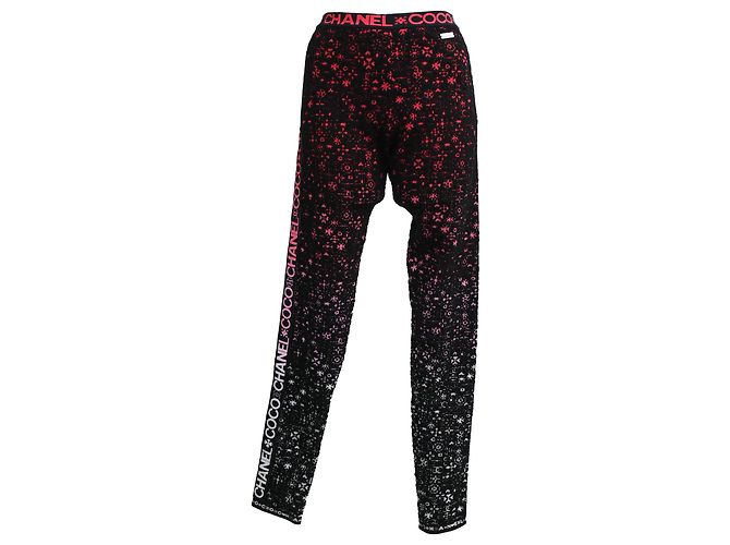 Chanel CC Patterned Leggings in Multicolor Wool Multiple colors