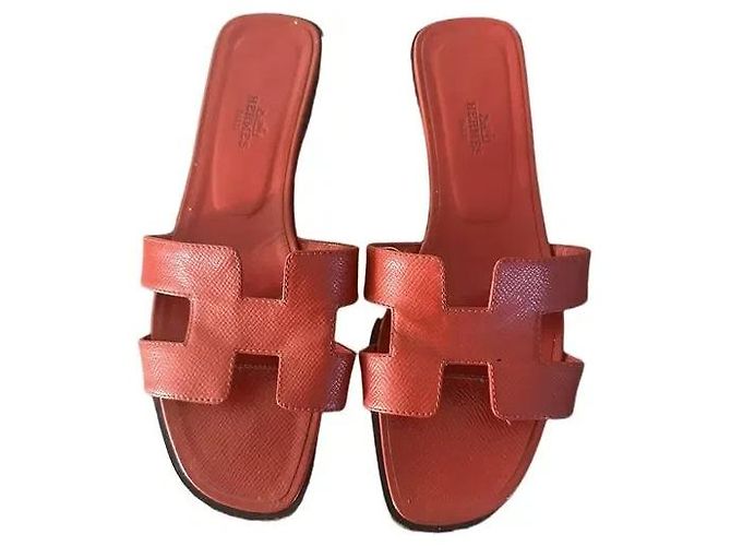 Sandali Hermès Oran in pelle rossa Rosso