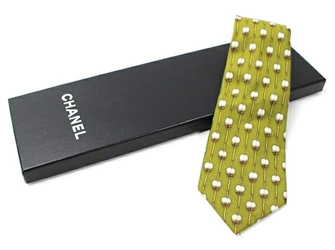 CHANEL silk tie for men Green