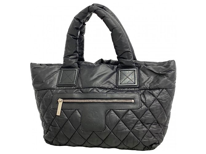 Borsa tote Chanel Coco Cocoon in nylon nero