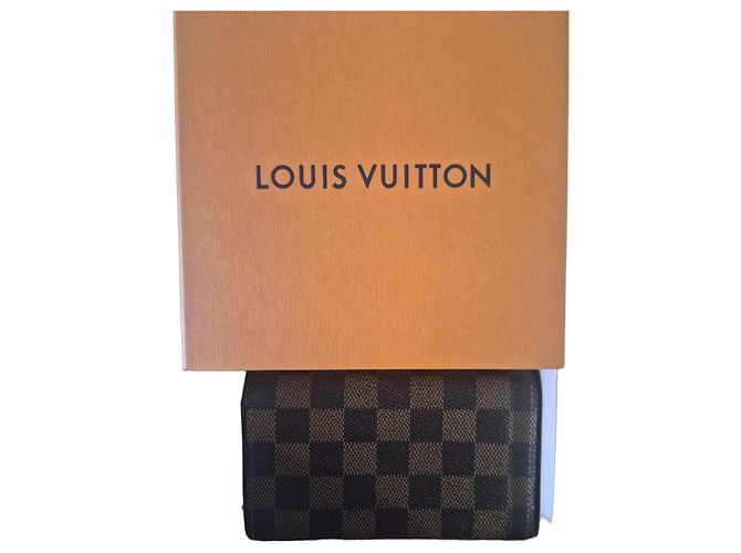 Louis Vuitton Alexandra Wallet Brown