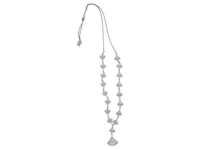 APM Monaco Collier en argent argenté